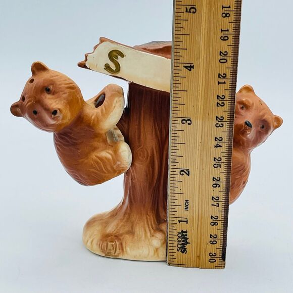 Vintage Brown Bears Hanging From Tree Salt & Pepper Shakers 4.5" - Picture 7 of 8